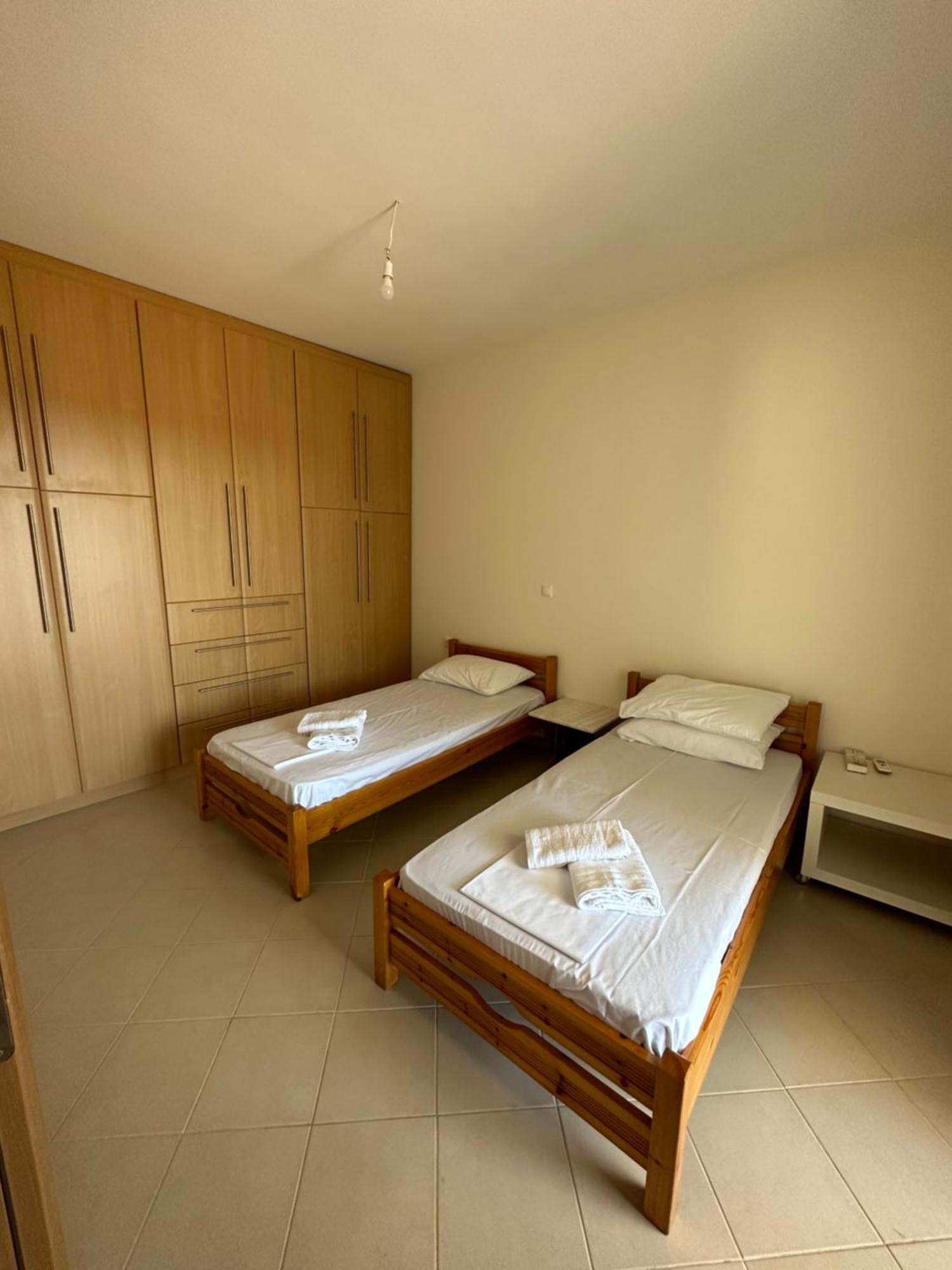Deer Bay Vila Apartment Vingláfia Екстериор снимка